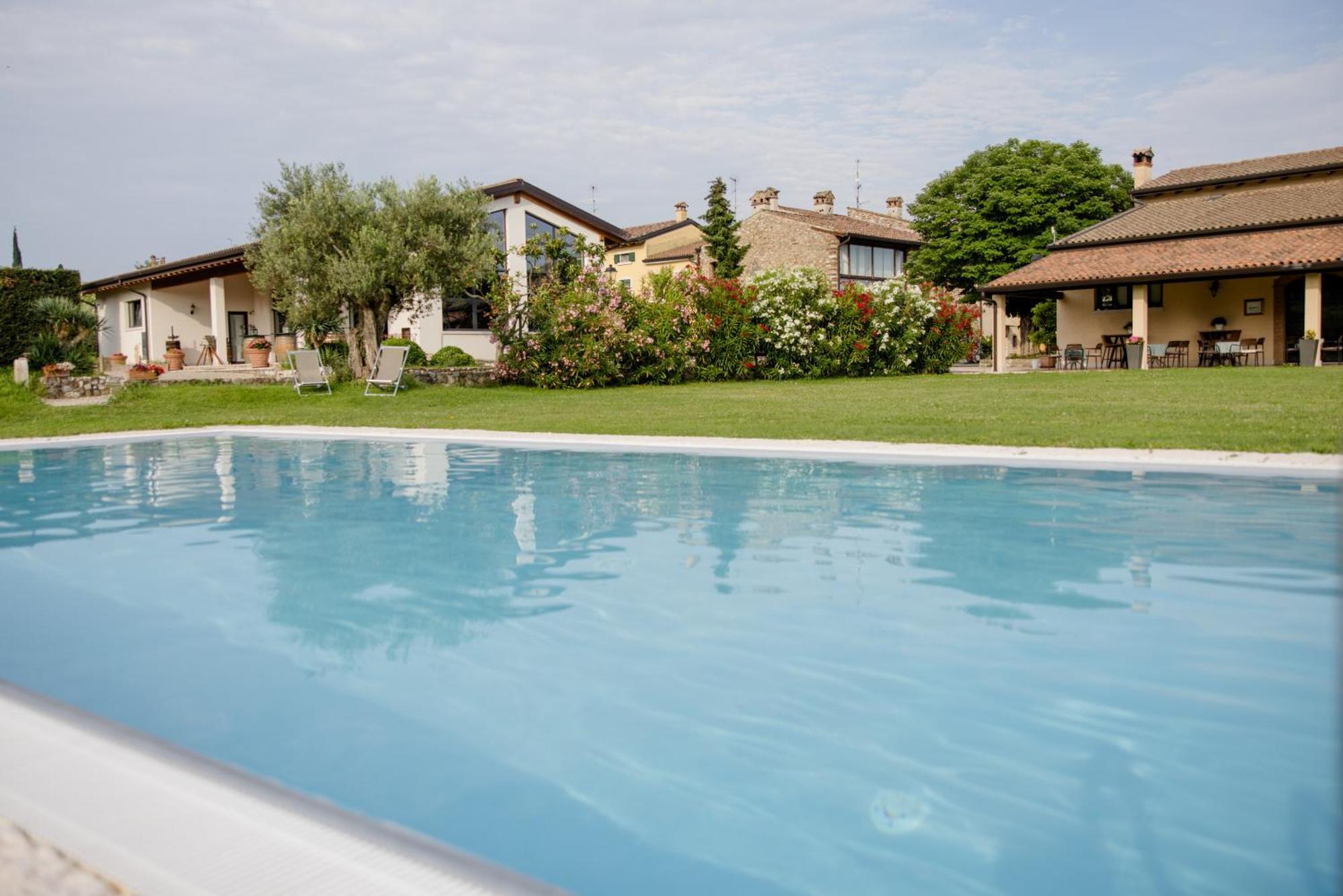 Agriturismo Sambuco Pastrengo Esterno foto